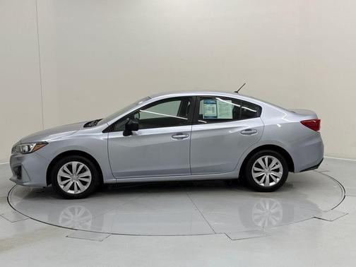 2019 Subaru Impreza 2.0i