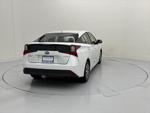 2022 Toyota Prius LE