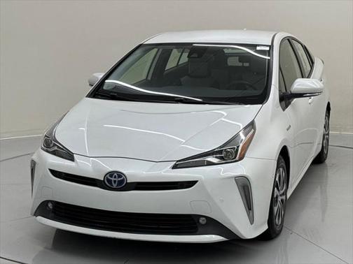 2022 Toyota Prius LE
