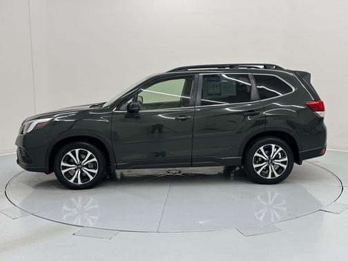 Cascade Green Silica 2022 Subaru Forester Limited