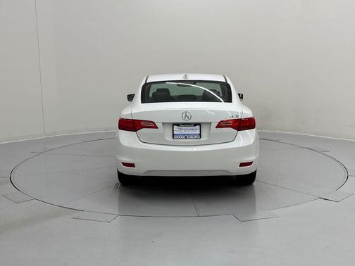 2014 Acura ILX 2.4L w/Premium Package