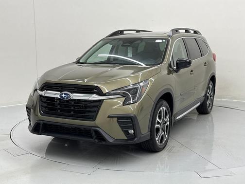 2025 Subaru Ascent Limited 8-Passenger