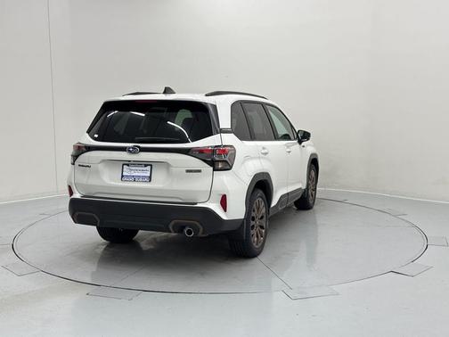 Crystal White Pearl 2026 Subaru Forester Hybrid Sport