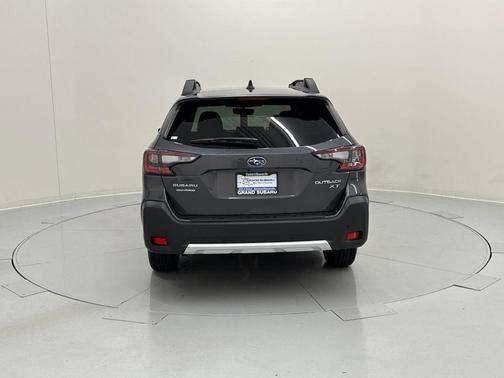 2025 Subaru Outback Limited XT