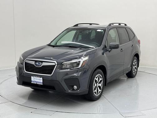 Magnetite Gray Metallic 2021 Subaru Forester Premium