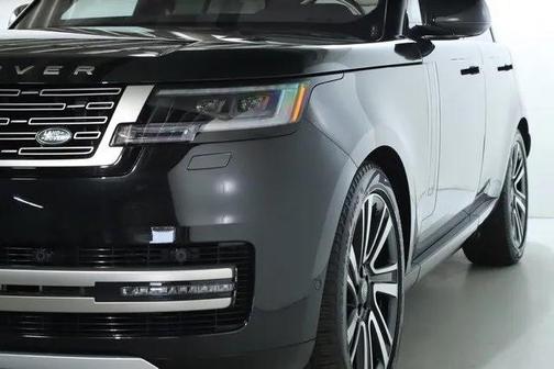 2023 Land Rover Range Rover P530 SE