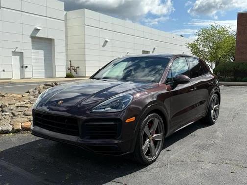 2022 Porsche Cayenne GTS