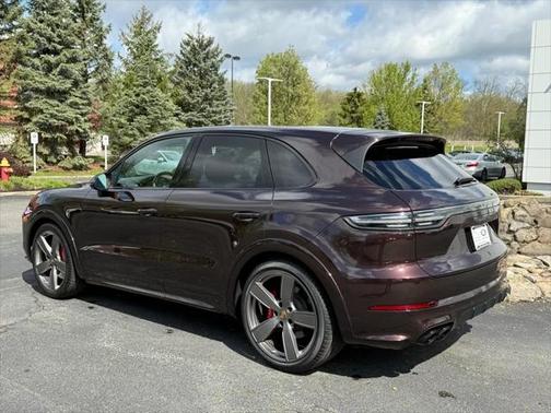 2022 Porsche Cayenne GTS