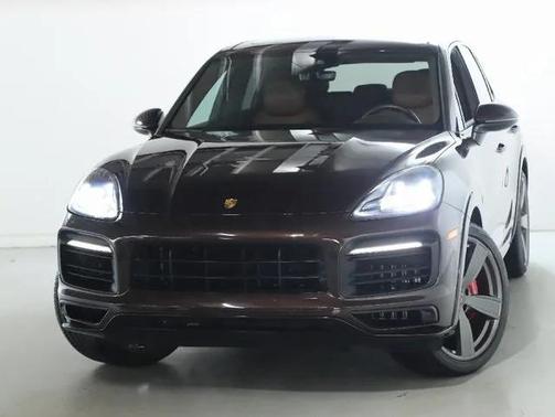 2022 Porsche Cayenne GTS