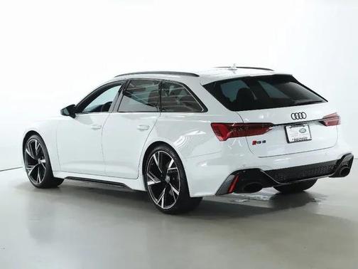 2022 Audi RS 6 Avant 4.0T