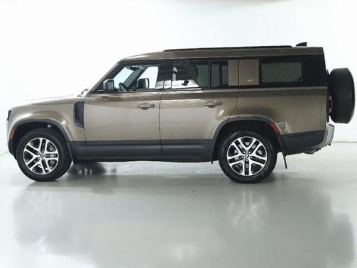 2023 Land Rover Defender 130 S