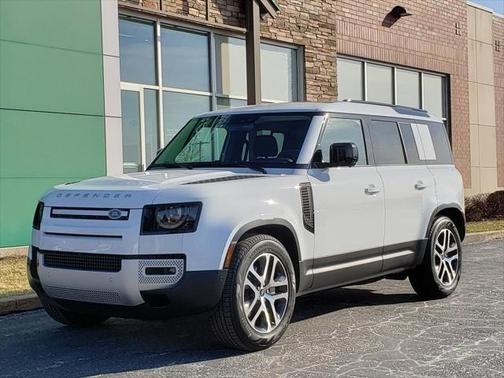 2025 Land Rover Defender 110 P400 S