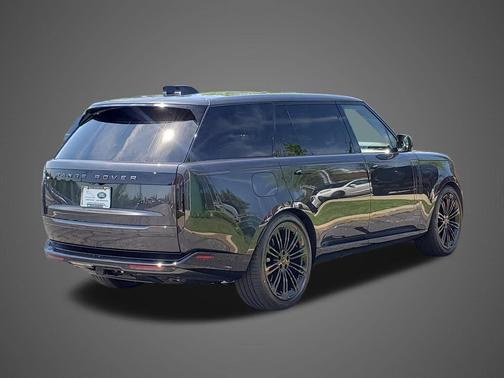 Carpathian Grey 2026 Land Rover Range Rover P530 SE 7 Seat
