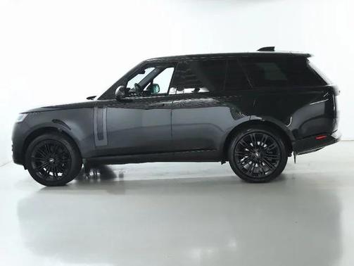 2023 Land Rover Range Rover P530 SE