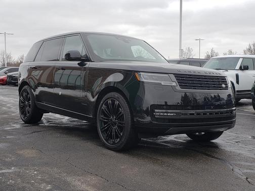 2026 Land Rover Range Rover P400 SE 7 Seat