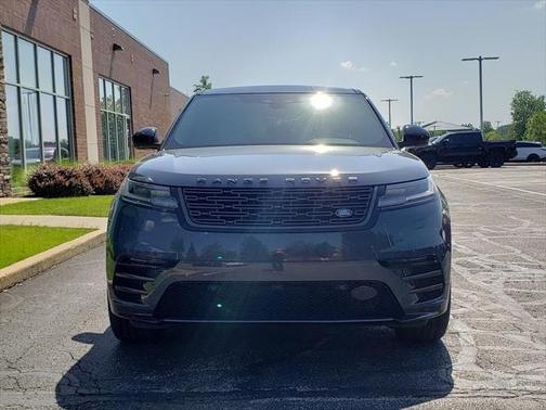 2026 Land Rover Range Rover Velar P250 SE R-Dynamic