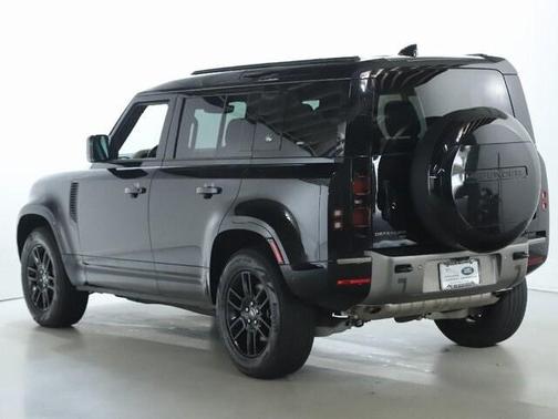 2023 Land Rover Defender 110 X-Dynamic SE