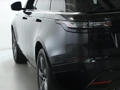 2025 Land Rover Range Rover Velar P250 SE R-Dynamic