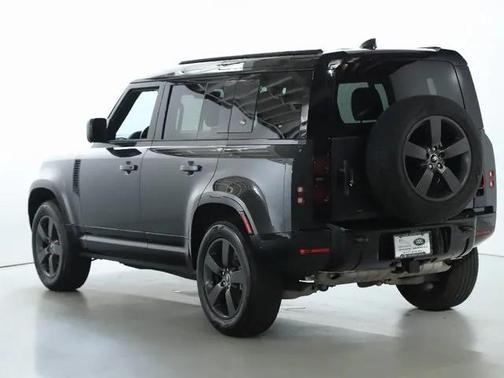 2023 Land Rover Defender 110 X-Dynamic SE