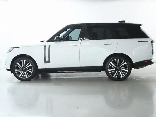 2023 Land Rover Range Rover P530 SE
