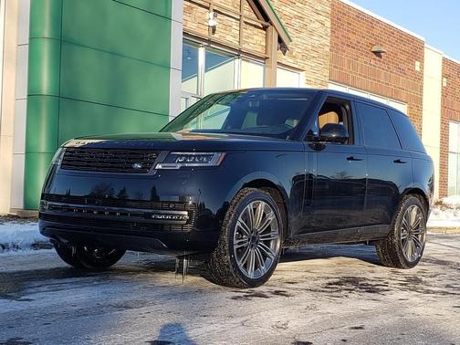 2026 Land Rover Range Rover P530 SE