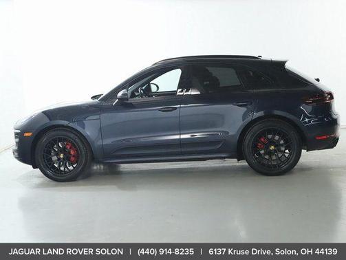 2017 Porsche Macan GTS