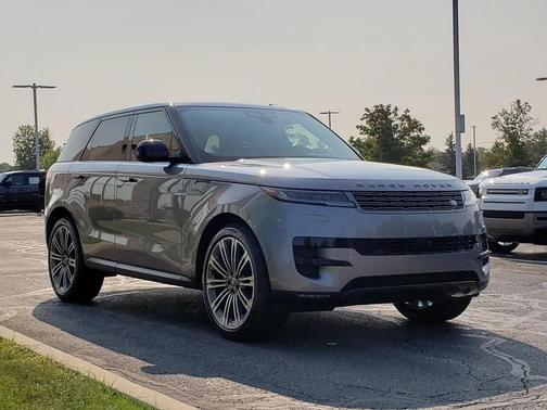 2025 Land Rover Range Rover Sport SE