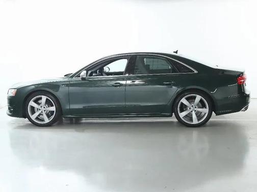 2016 Audi S8 4.0T
