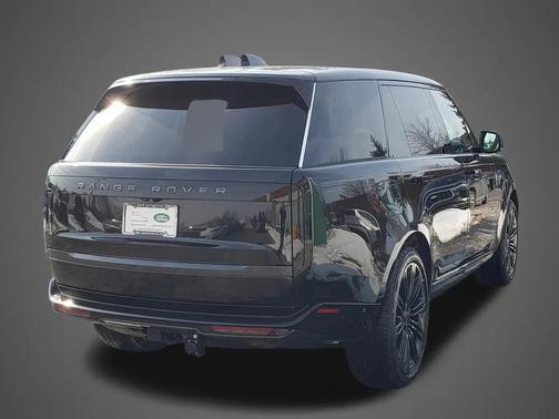 2026 Land Rover Range Rover P400 SE