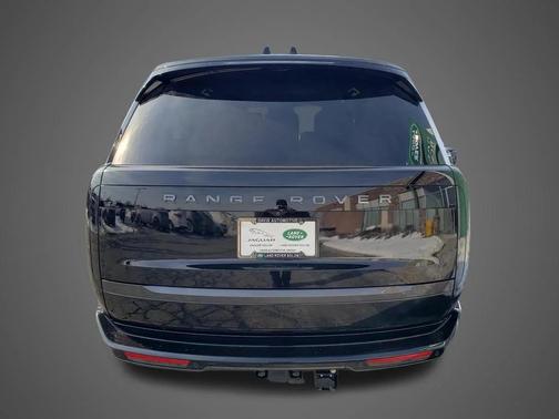 2026 Land Rover Range Rover P400 SE