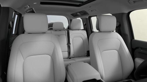2026 Land Rover Defender P400 X-Dynamic SE