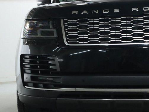 Santorini Black Metallic 2020 Land Rover Range Rover P525 HSE SWB