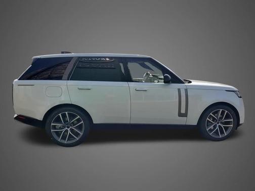2026 Land Rover Range Rover P400 SE