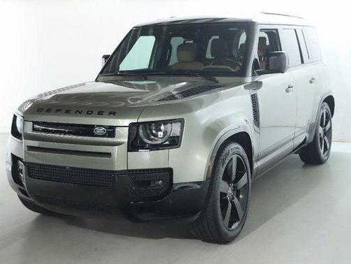 Pangea Green Metallic 2025 Land Rover Defender 110 P400 X-Dynamic SE