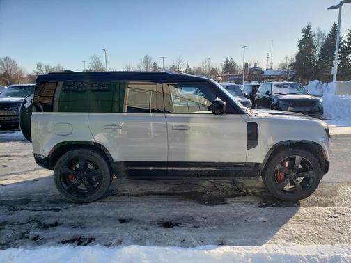 2026 Land Rover Defender P400 X