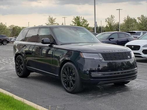 2025 Land Rover Range Rover P530 SE