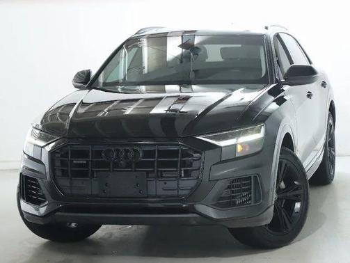 2022 Audi Q8 55 Premium