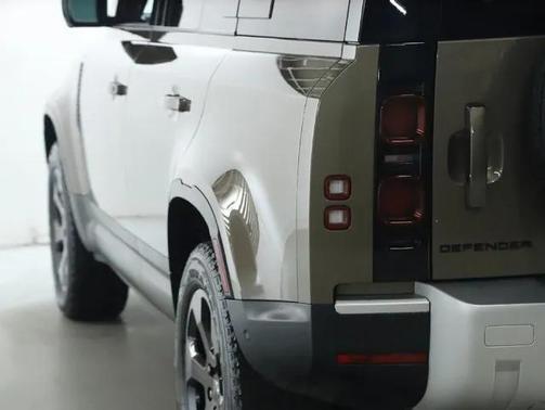 2021 Land Rover Defender 110 S