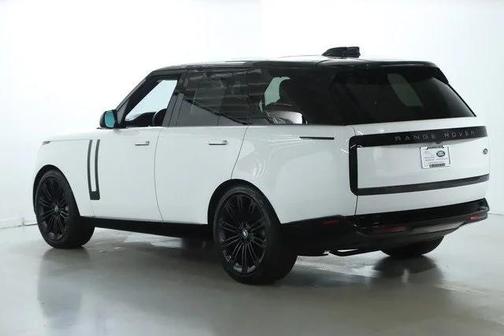 2022 Land Rover Range Rover P400 SE