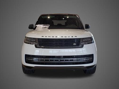 Fuji White 2026 Land Rover Range Rover P400 SE