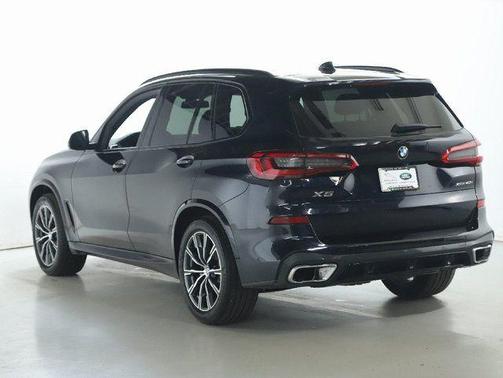 Carbon Black Metallic 2019 BMW X5 xDrive40i