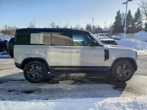 2026 Land Rover Defender P300 S