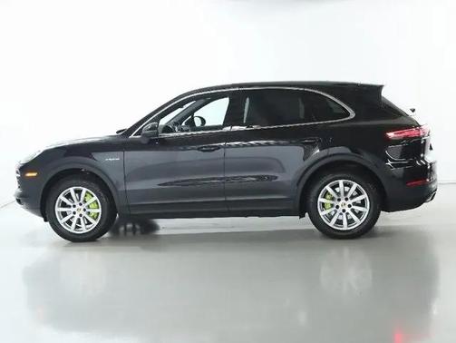 2019 Porsche Cayenne Base