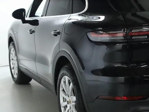 2019 Porsche Cayenne Base