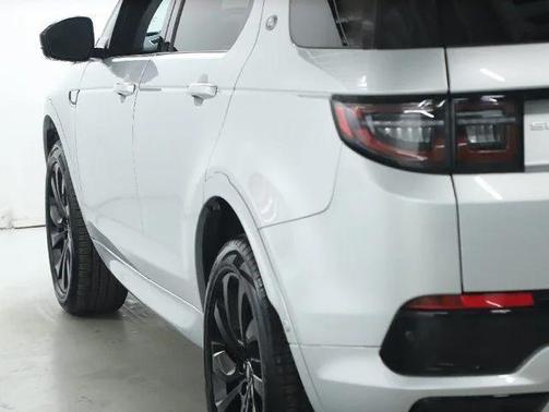 2025 Land Rover Discovery Sport S