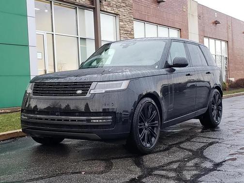 2025 Land Rover Range Rover P530 SE