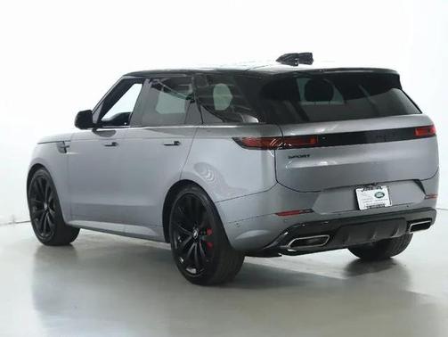 2024 Land Rover Range Rover Sport SE