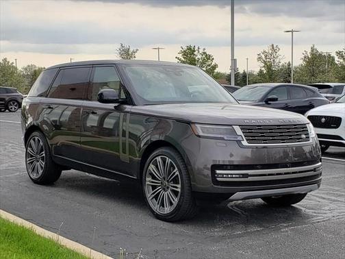 2025 Land Rover Range Rover P530 SE 7 Seat