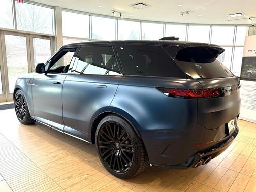 2025 Land Rover Range Rover Sport P635 SV Edition Two
