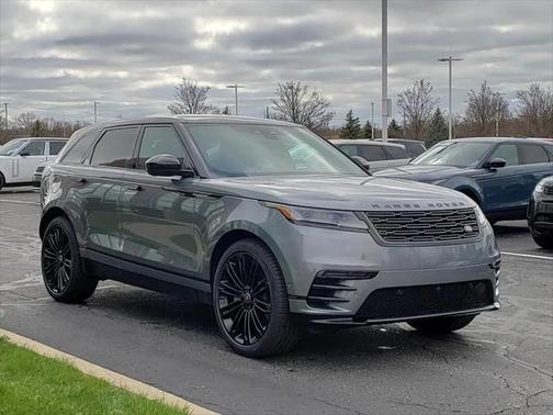 2026 Land Rover Range Rover Velar P250 SE R-Dynamic